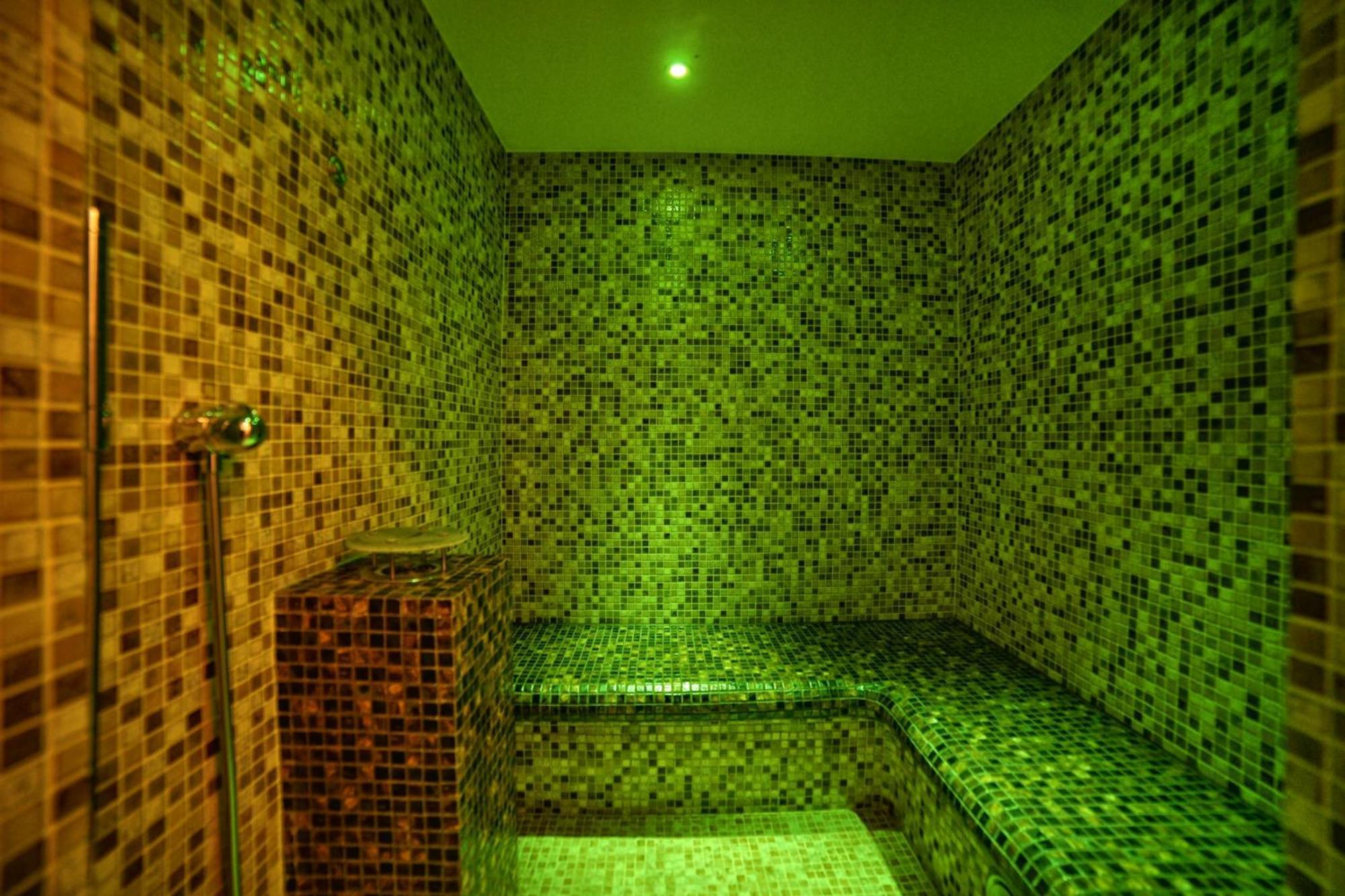 Stary Tartak Hotel Iława Eksteriør billede