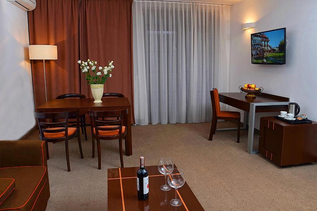 Stary Tartak Hotel Iława Værelse billede